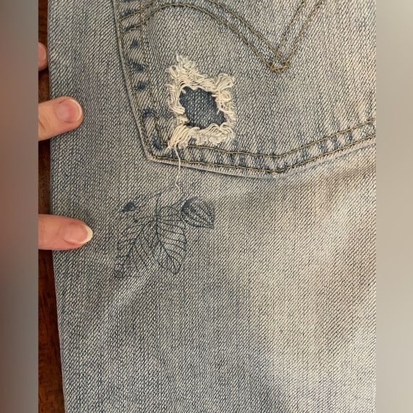 Vintage’06 Levis slouch shorts - Picture 10 of 11